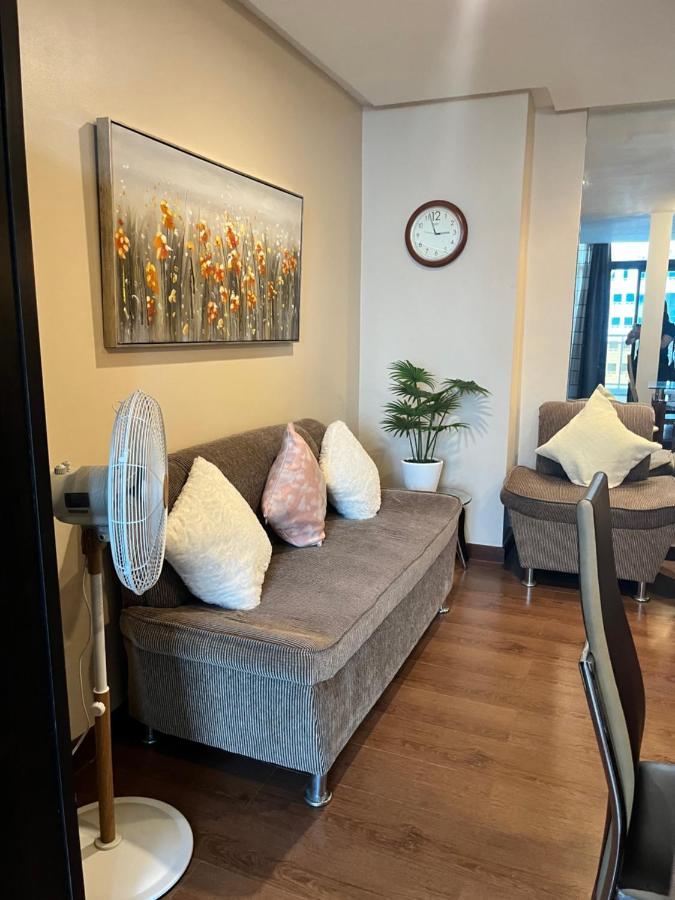 Appleone Ayala Condo With Balcony Cebu Exteriör bild